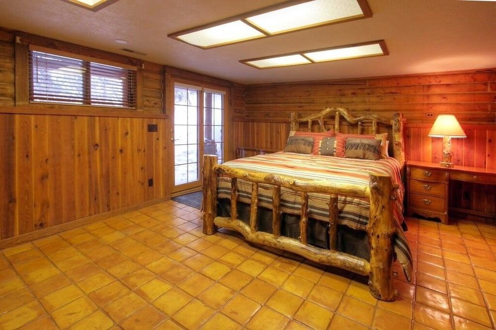 Log Cabin On The Stream Sundance ภายนอก รูปภาพ