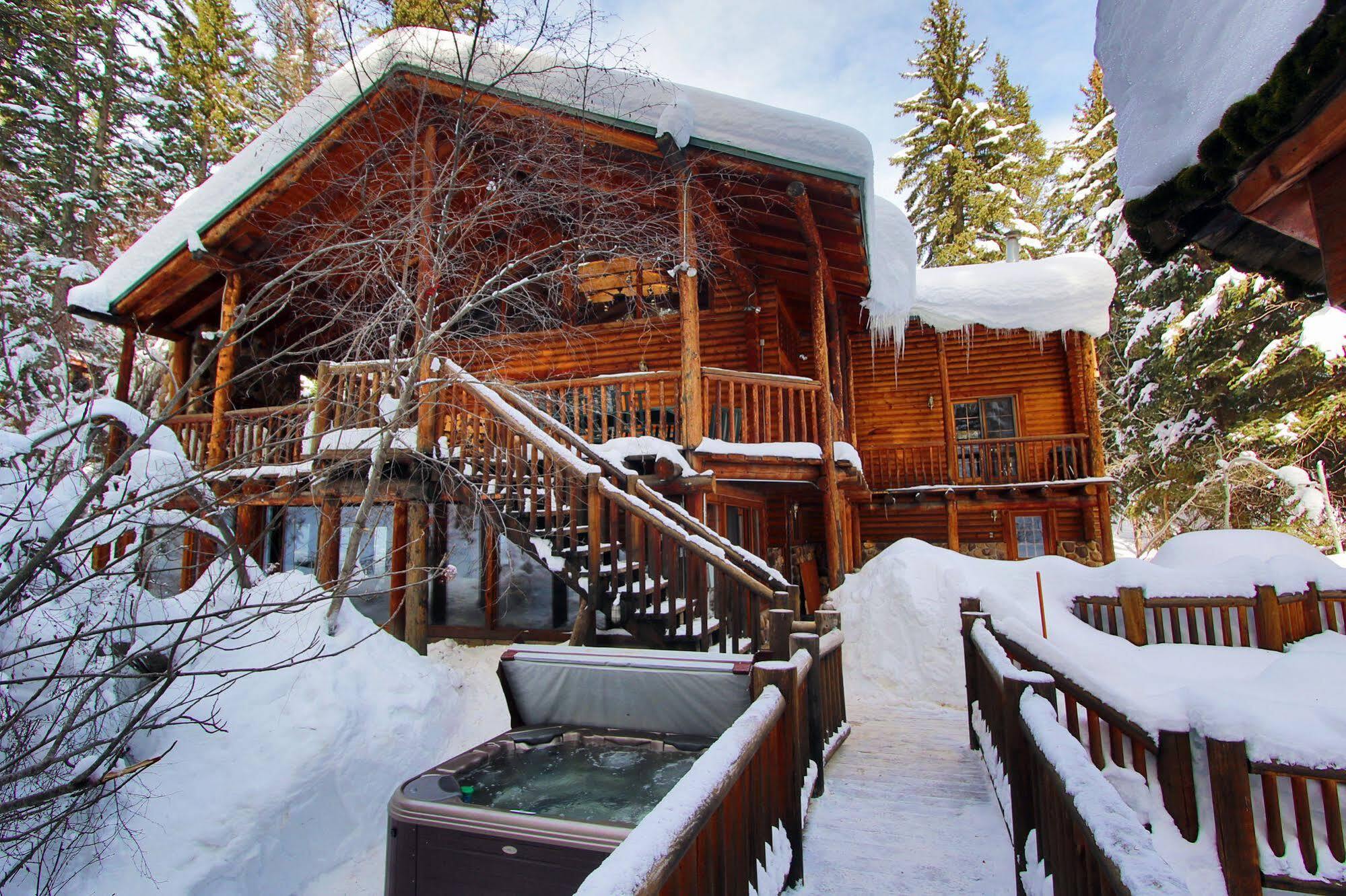 Log Cabin On The Stream Sundance ภายนอก รูปภาพ